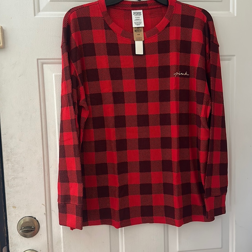 VICTORIA’S SECRET PINK PLAID/CHECK THERMAL SLEEP TOP: RED/BLACK: NWT: SIZE M